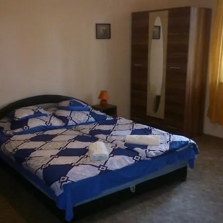 Palm-apartment *